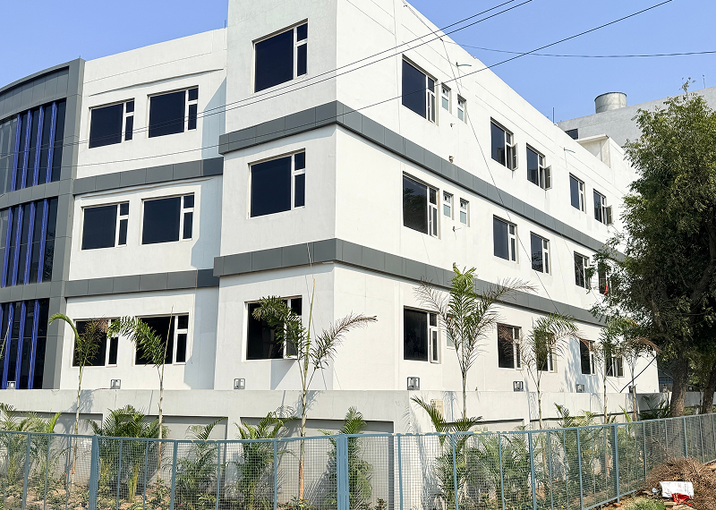 Warehouse for Commercial and Business or Personal storage